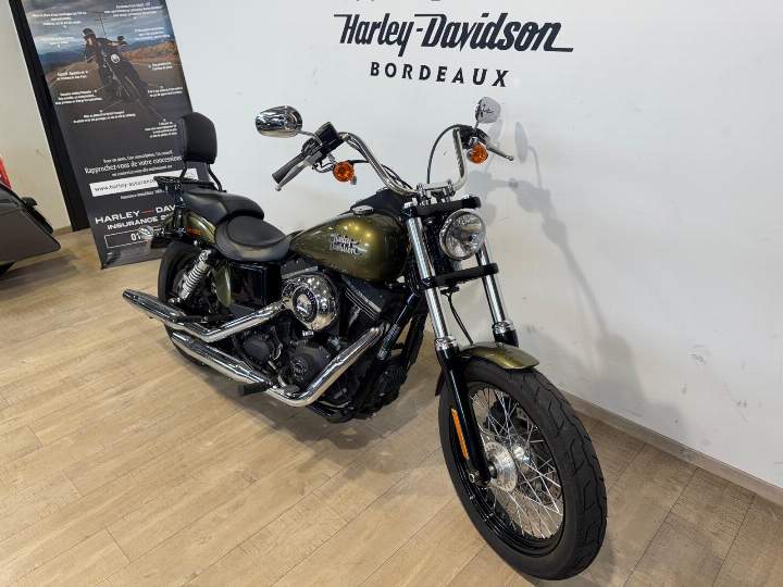 moto Harley occasion DYNA STREET BOB 1690