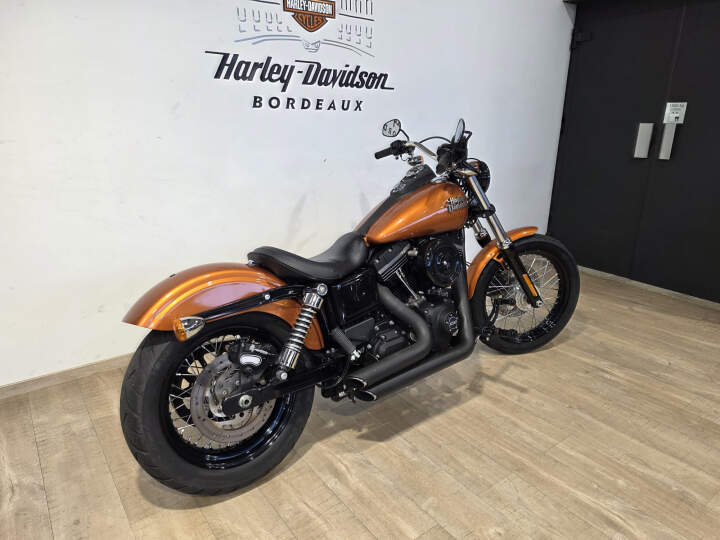 moto Harley occasion DYNA STREET BOB 1690