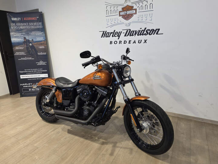 moto Harley occasion DYNA STREET BOB 1690