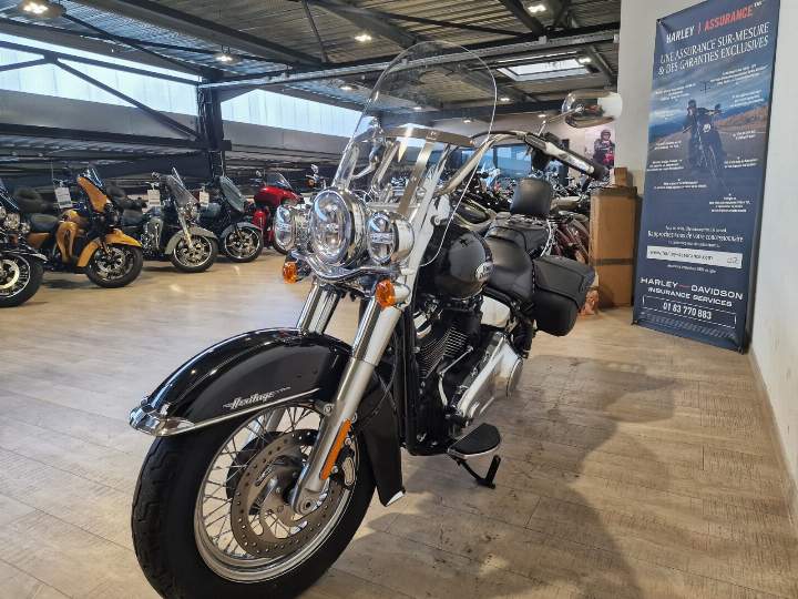 moto Harley occasion SOFTAIL HERITAGE 1868 CLASSIC
