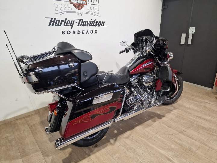 moto Harley occasion TOURING ELECTRA GLIDE 1800 ULTRA CVO