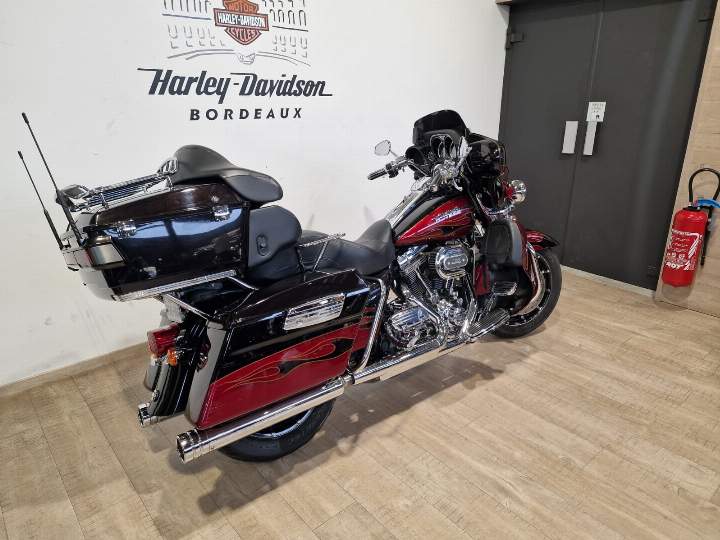 moto Harley occasion TOURING ELECTRA GLIDE 1800 ULTRA CVO