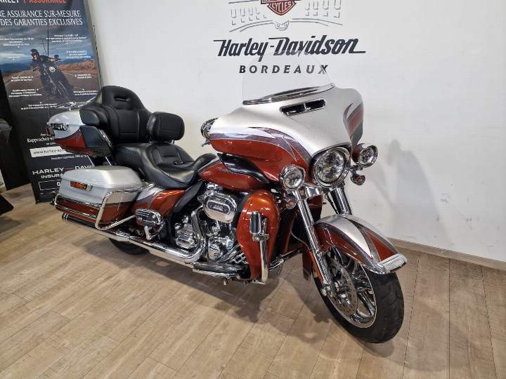 moto Harley occasion TOURING ELECTRA GLIDE 1800 ULTRA CVO