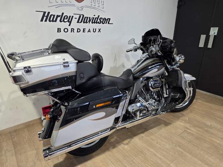moto Harley occasion TOURING ELECTRA GLIDE 1800 ULTRA LIMITED CVO