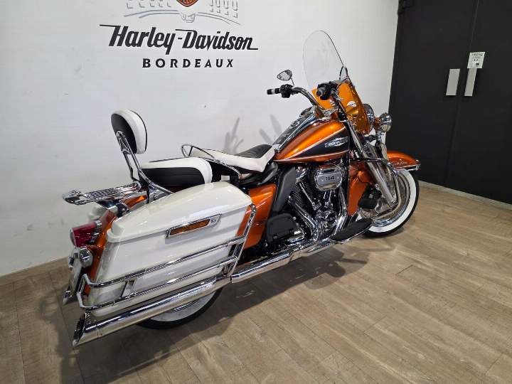 moto Harley occasion TOURING ELECTRA GLIDE ICON 1868 HIGHWAY KING