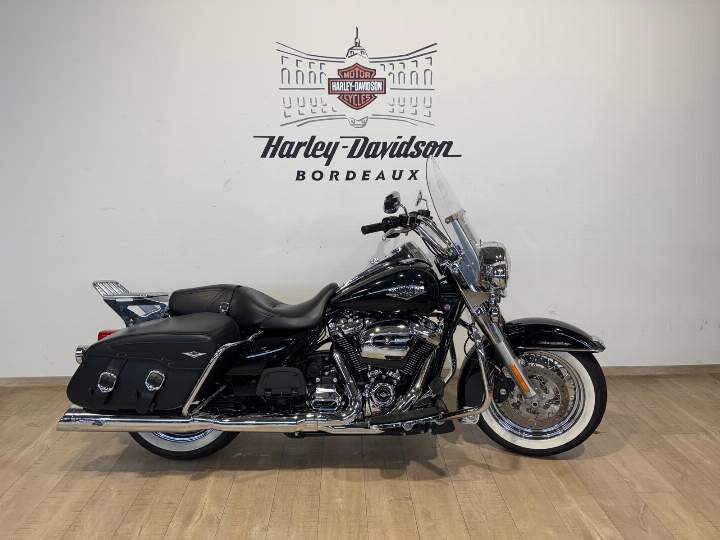 moto Harley occasion TOURING ROAD KING 1745 CLASSIC