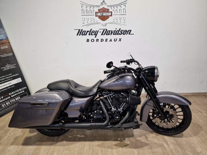 moto Harley occasion TOURING ROAD KING 1868 SPECIAL