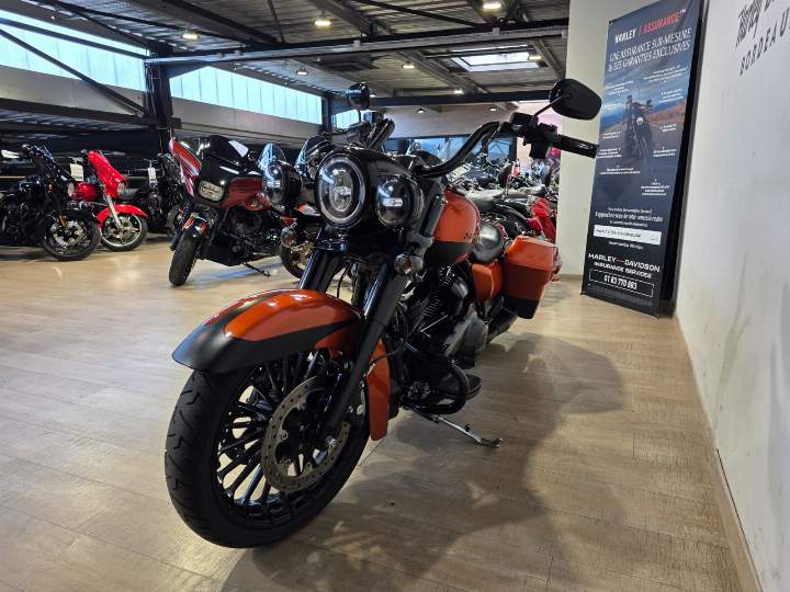 moto Harley occasion TOURING ROAD KING 1868 SPECIAL