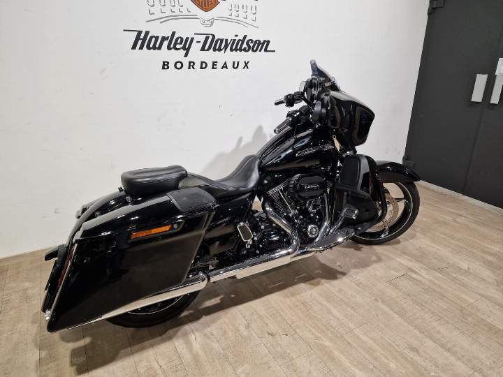 moto Harley occasion TOURING STREET GLIDE 1800 CVO