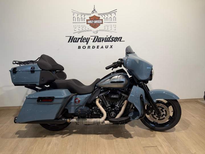 moto Harley occasion TOURING STREET GLIDE 1800 CVO