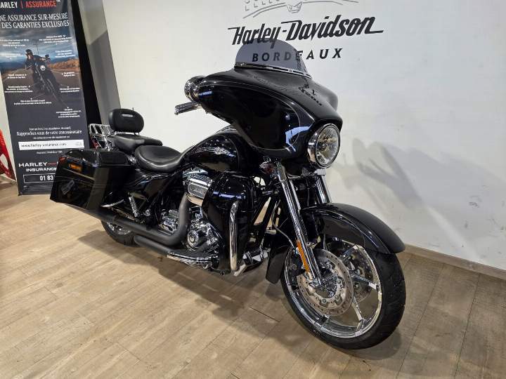 moto Harley occasion TOURING STREET GLIDE 1800 CVO