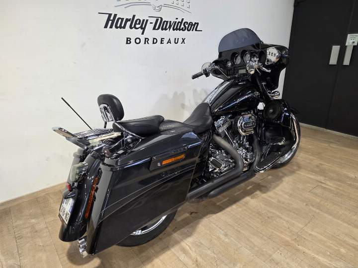 moto Harley occasion TOURING STREET GLIDE 1800 CVO