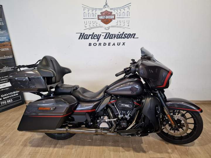 moto Harley occasion TOURING STREET GLIDE 1868 CVO