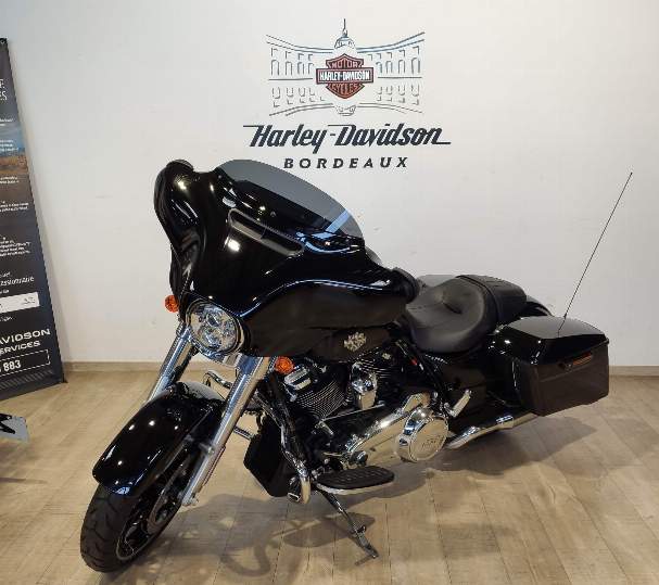 moto Harley occasion TOURING STREET GLIDE 1868 SPECIAL