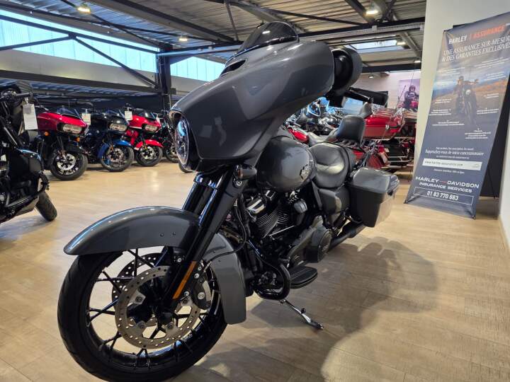 moto Harley occasion TOURING STREET GLIDE 1868 SPECIAL