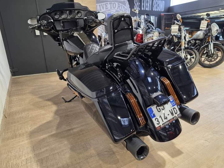 moto Harley occasion TOURING STREET GLIDE 1923 CVO 