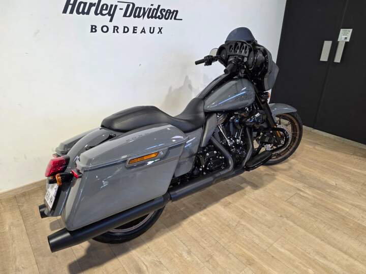 moto Harley occasion TOURING STREET GLIDE 1923 ST