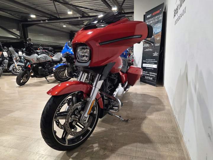 moto Harley occasion TOURING STREET GLIDE 1923