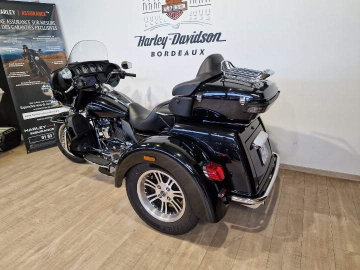 moto Harley occasion TRIKE TRI GLIDE 1868 ULTRA