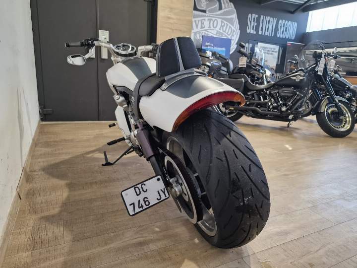 moto Harley occasion V-ROD MUSCLE 1250