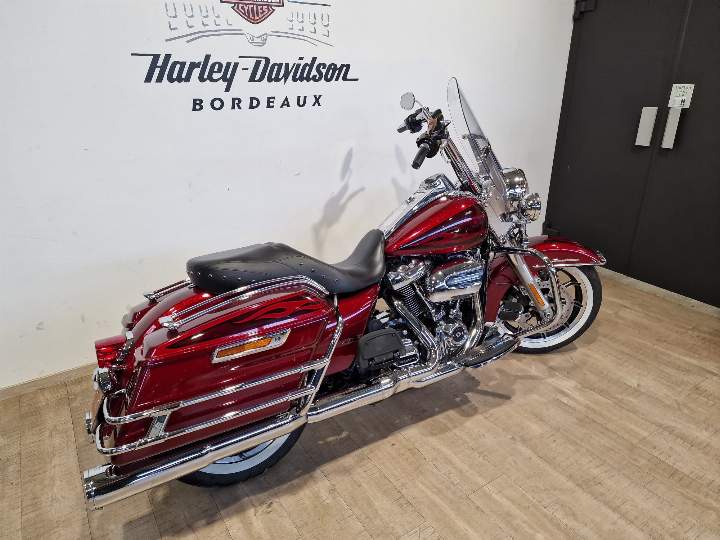 moto Harley occasion TOURING ROAD KING 1745 STANDARD