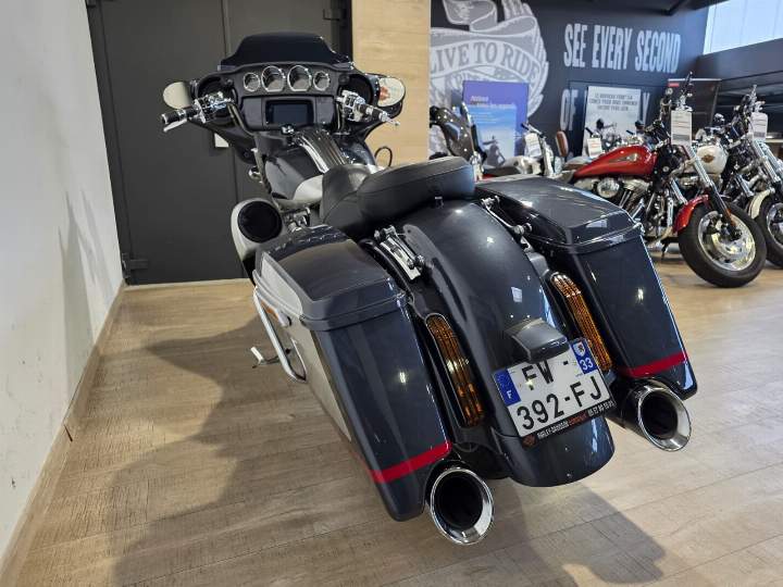 moto Harley occasion TOURING STREET GLIDE 1923 CVO 