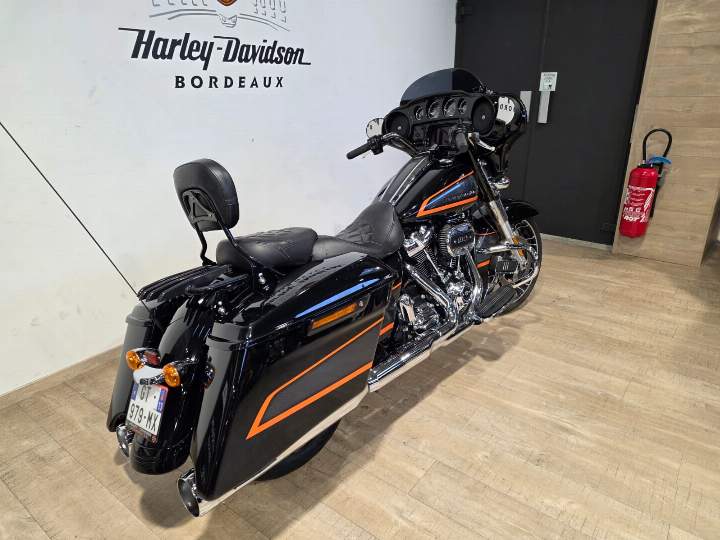 moto Harley occasion TOURING STREET GLIDE 1868 SPECIAL