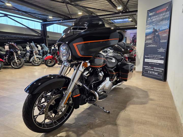 moto Harley occasion TOURING STREET GLIDE 1868 SPECIAL