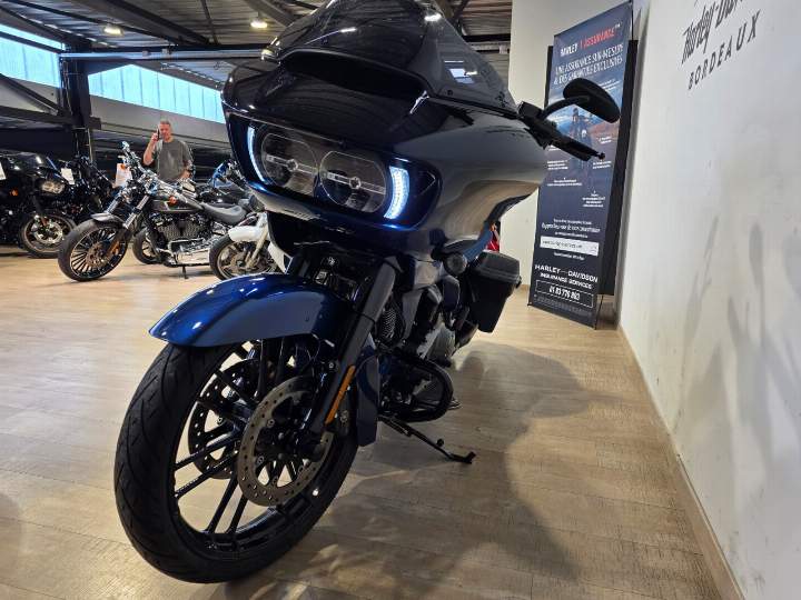 moto Harley occasion TOURING ROAD GLIDE 1923 CVO