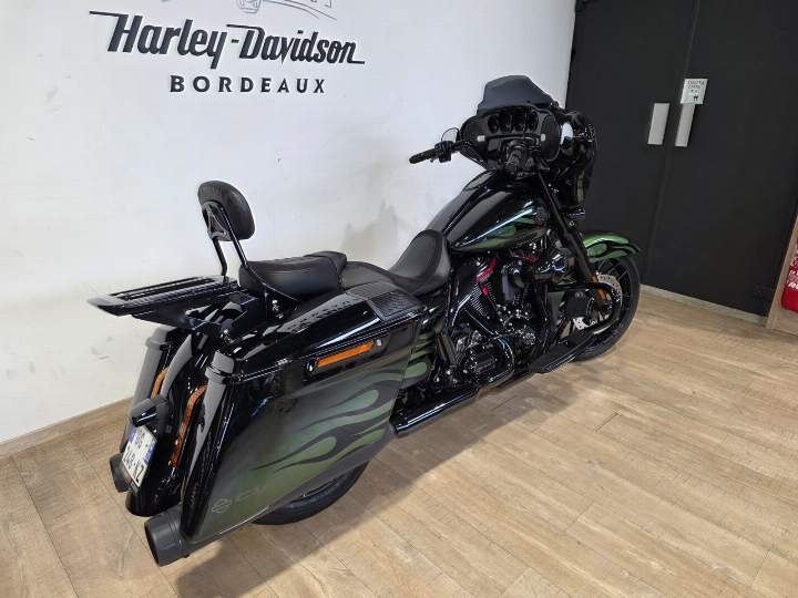 moto Harley occasion TOURING STREET GLIDE 1923 CVO 
