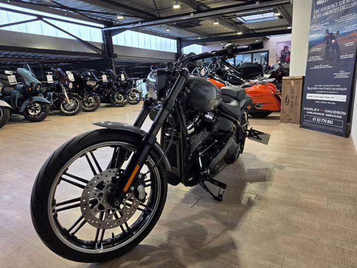 moto Harley occasion SOFTAIL BREAKOUT 1868