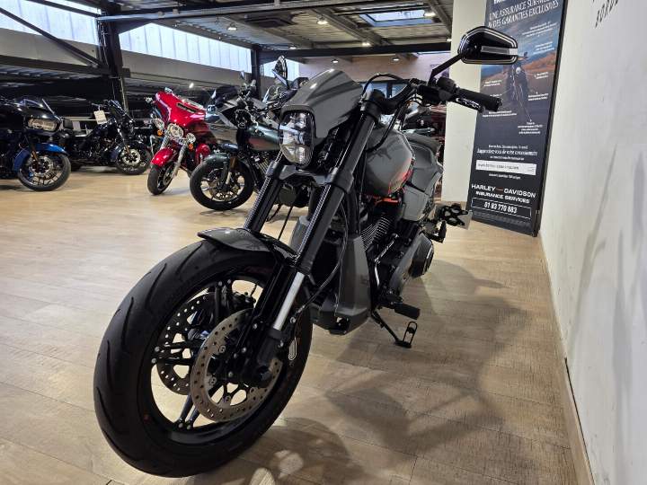 moto Harley occasion SOFTAIL FXDR 1868