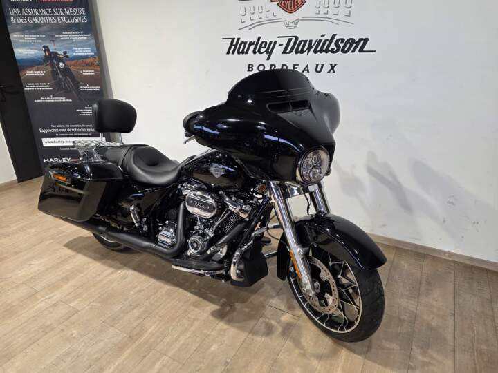 moto Harley occasion TOURING STREET GLIDE 1868 S