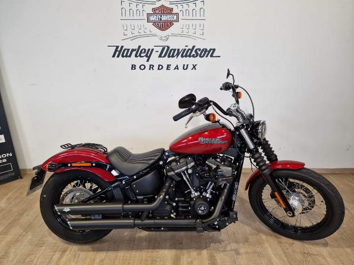 moto Harley occasion SOFTAIL STREET BOB 1745