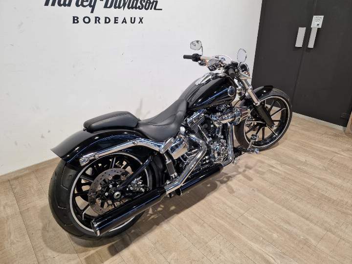 moto Harley occasion SOFTAIL BREAKOUT 1690