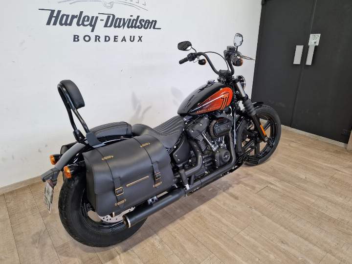 moto Harley occasion SOFTAIL STREET BOB 1868