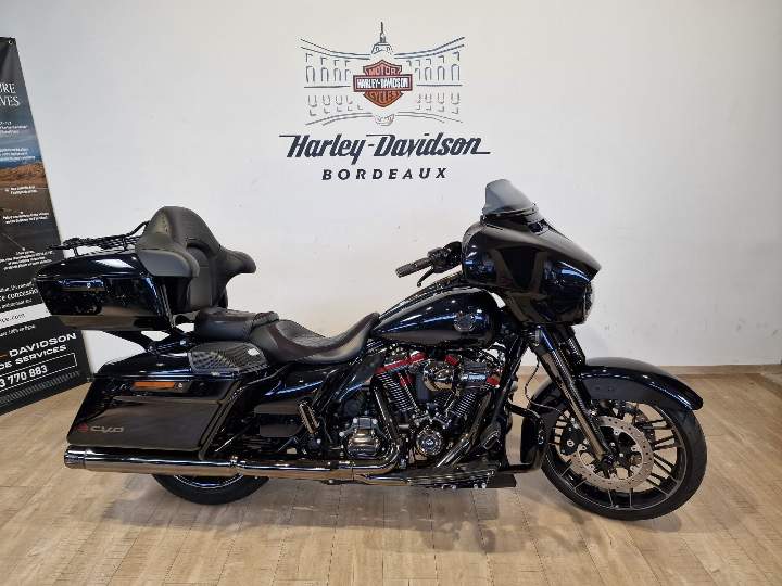 moto Harley occasion TOURING STREET GLIDE 1923 CVO 