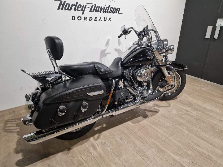 moto Harley occasion TOURING ROAD KING 1584 CLASSIC