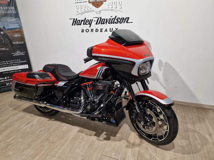 moto Harley occasion TOURING STREET GLIDE 1923 CVO 