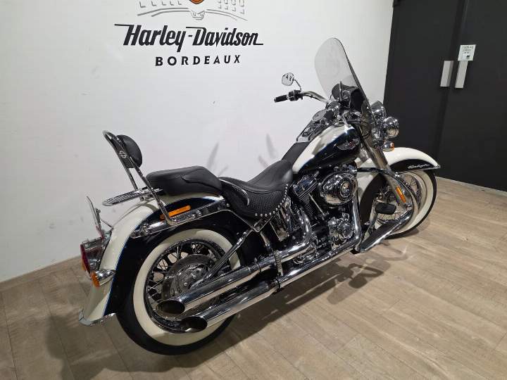 moto Harley occasion SOFTAIL DELUXE 1690