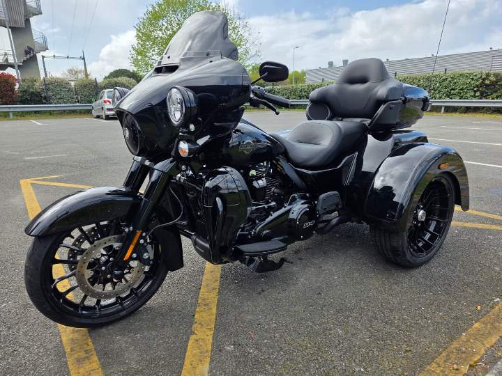 moto Harley occasion TRIKE TRI GLIDE 1868 ULTRA
