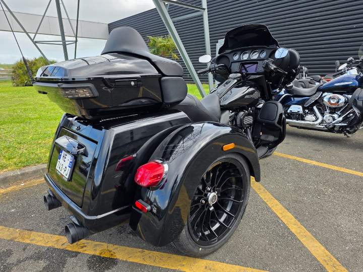 moto Harley occasion TRIKE TRI GLIDE 1868 ULTRA