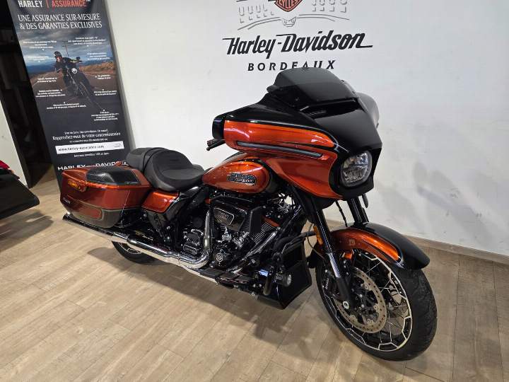 moto Harley occasion TOURING STREET GLIDE 1977 CVO 