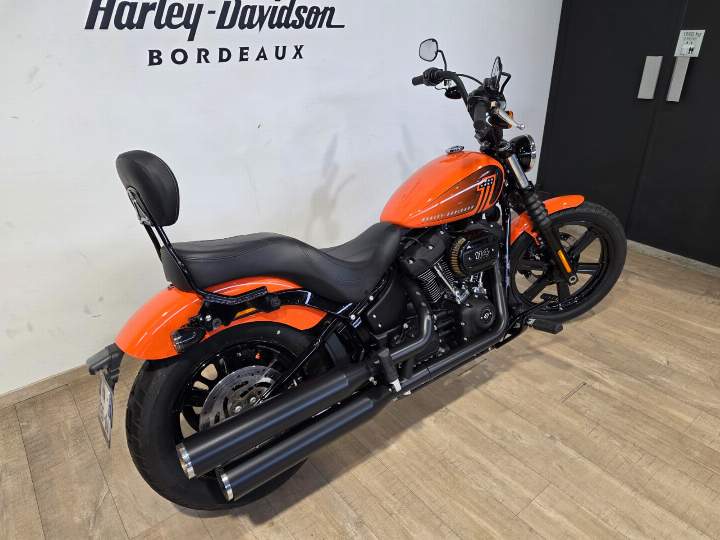 moto Harley occasion SOFTAIL STREET BOB 1868