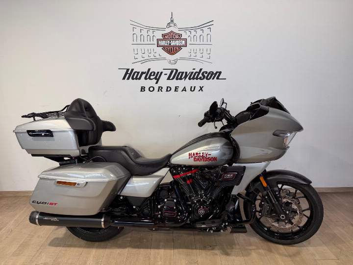 moto Harley occasion TOURING ROAD GLIDE 1977 CVO ST