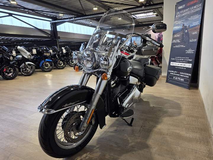 moto Harley occasion SOFTAIL HERITAGE 1868 CLASSIC