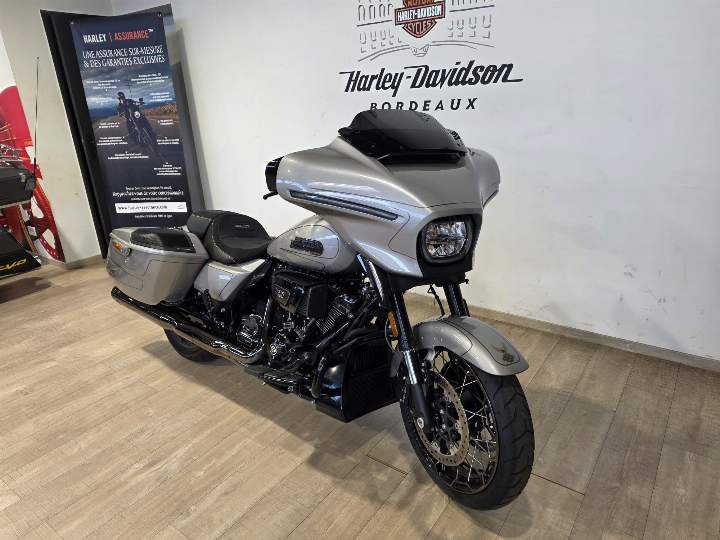 moto Harley occasion TOURING STREET GLIDE 1923 CVO 