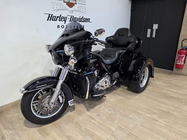 moto Harley occasion TRIKE TRI GLIDE 1690 ULTRA