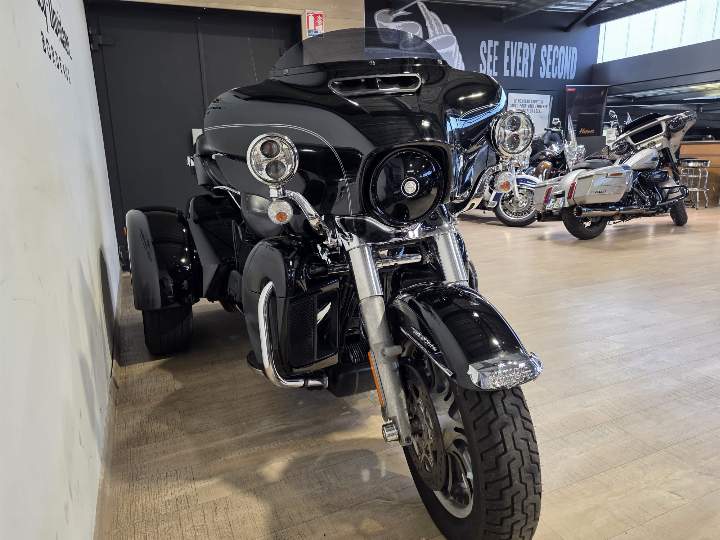moto Harley occasion TRIKE TRI GLIDE 1690 ULTRA