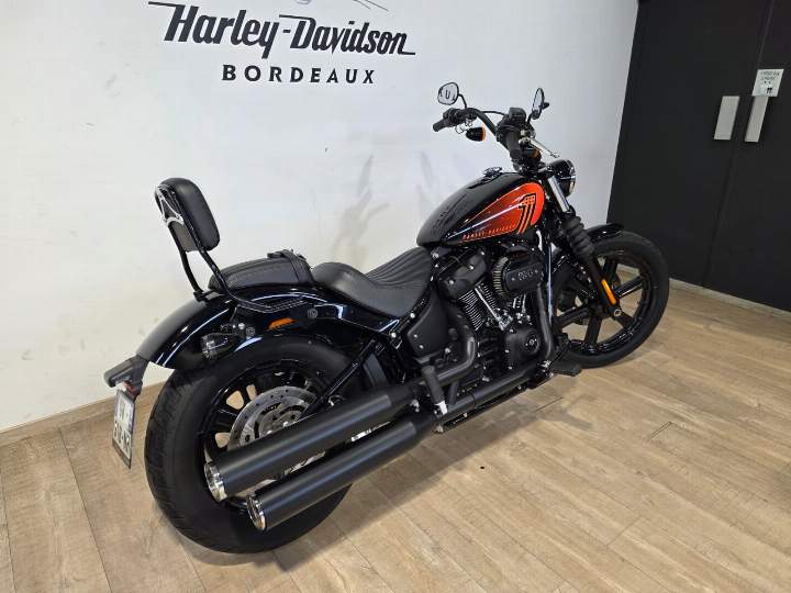 moto Harley occasion SOFTAIL STREET BOB 1868